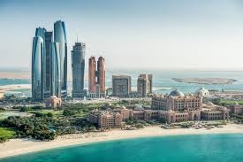 Абу Даби се отваря за туристи с PCR тест и карантина 